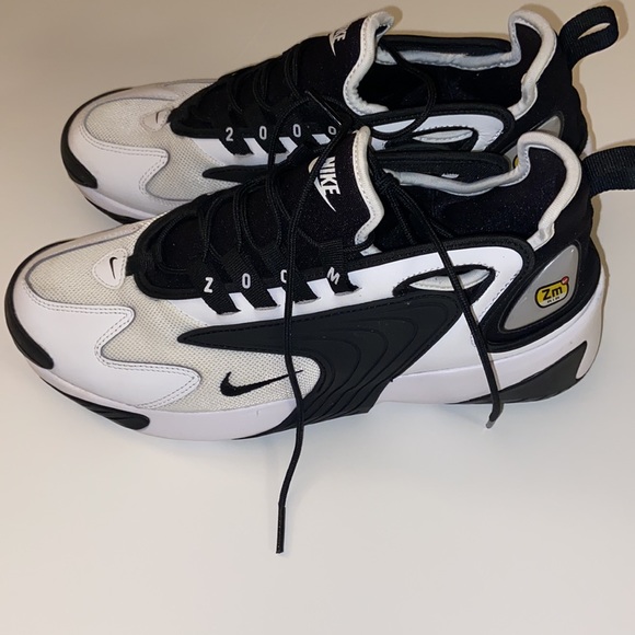 Nike Shoes - Nike Zoom 2K